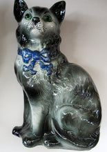 Load image into Gallery viewer, Antique Scottish Pottery Bo&#39;ness Pottery Cats PAIR
