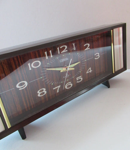 Vintage 1970s Coral Wind Up Alarm Clock