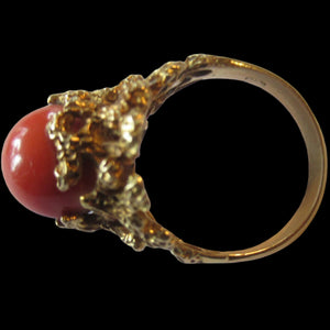 1960s 18ct Gold & Natural Coral Cocktail Ring UK Size P