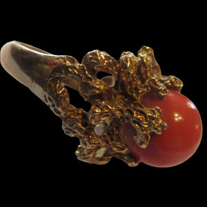 1960s 18ct Gold & Natural Coral Cocktail Ring UK Size P