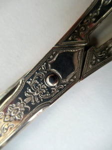  Victorian SOLID SILVER Grape Scissors  in Fitted Leather Case