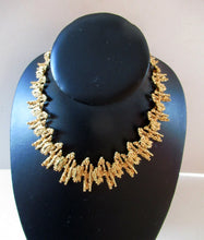 Load image into Gallery viewer, Vintage 1960s Vendome Necklace and Bracelet Gold Plate

