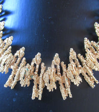 Load image into Gallery viewer, Vintage 1960s Vendome Necklace and Bracelet Gold Plate
