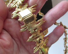Load image into Gallery viewer, Vintage 1960s Vendome Necklace and Bracelet Gold Plate
