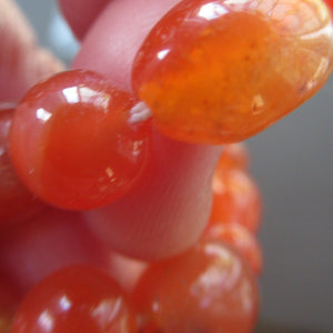 Vintage Carnelian Agate Amber Coloured Beads Necklace. Length: 23 inches