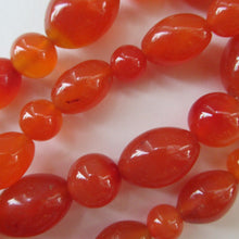 Load image into Gallery viewer, Vintage Carnelian Agate Amber Coloured Beads Necklace. Length: 23 inches
