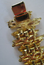 Load image into Gallery viewer, Vintage 1960s Vendome Necklace and Bracelet Gold Plate
