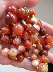 Vintage Carnelian Agate Amber Coloured Beads Necklace. Length: 24 inches