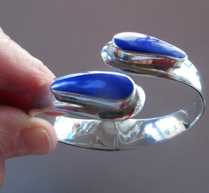 Vintage 925 Sterling Silver Bracelet with Lapis Lazuli Inset Decorations