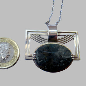 William Hardwick Hall Designer Pendant 1970s. Scottish Silver & Agate