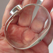 Load image into Gallery viewer, Vintage Mexican Taxco 925 Sterling Silver Bracelet or Hinged Bangle
