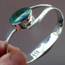 Load image into Gallery viewer, Vintage Mexican Taxco 925 Sterling Silver Bracelet or Hinged Bangle
