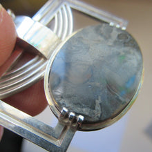 Load image into Gallery viewer, William Hardwick Hall Designer Pendant 1970s. Scottish Silver &amp; Agate
