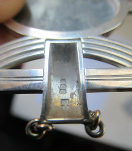 William Hardwick Hall Designer Pendant 1970s. Scottish Silver & Agate