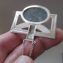 Load image into Gallery viewer, William Hardwick Hall Designer Pendant 1970s. Scottish Silver &amp; Agate
