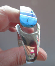 Load image into Gallery viewer, Vintage Mexican Taxco 925 Sterling Silver Bracelet Bangle with Coloured Agate Stones 
