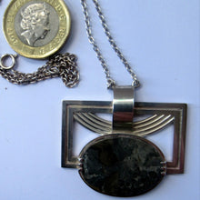 Load image into Gallery viewer, William Hardwick Hall Designer Pendant 1970s. Scottish Silver &amp; Agate
