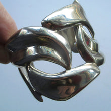 Load image into Gallery viewer, Vintage MEXICAN TAXCO 925 Sterling Silver Cuff Bracelet
