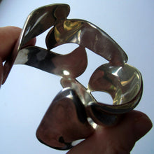 Load image into Gallery viewer, Vintage MEXICAN TAXCO 925 Sterling Silver Cuff Bracelet
