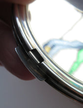 Load image into Gallery viewer, Vintage 1940s Hallmarked 1946 Solid Silver Powder Compact
