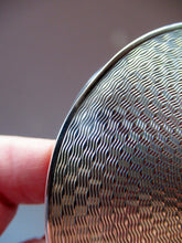 Load image into Gallery viewer, Vintage 1940s Hallmarked 1946 Solid Silver Powder Compact
