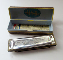 Load image into Gallery viewer, Hohner Vamper Song Band Mouth Organ. No 8212. Made in Germany
