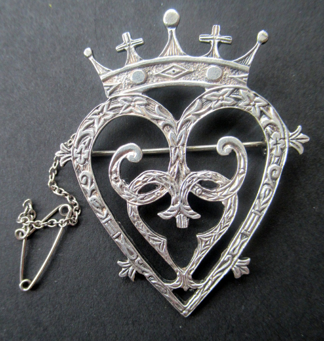 Vintage Edinburgh Hallmarked Solid Silver Scottish Luckenbooth Brooch