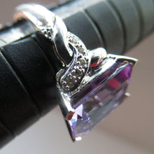 Load image into Gallery viewer, Pretty 9 CT White Gold Ring Set with an Emerald Cut Amethyst &amp; flanked with decorative diamond chips. Size N 1/2
