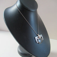 Load image into Gallery viewer, Vintage SCOTTISH SILVER Designer Necklace  by William Hardwick Hall. 1970s Edinburgh Hallmark

