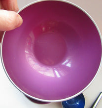 Load image into Gallery viewer, 1950s Four Emalox Norwegian Enamel Bowls
