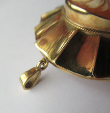 Load image into Gallery viewer, Vintage 9ct gold Shell Cameo Brooch London Hallmark
