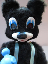 Load image into Gallery viewer, 1950s Blacksmith Bear Battery Tinplate Toy A1 Japanese

