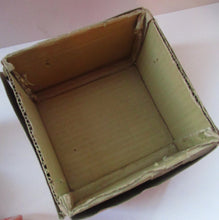 Load image into Gallery viewer, 1950s Blacksmith Bear Battery Tinplate Toy A1 Japanese
