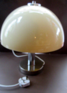 1970s Vintage Italian Prova Table Lamp with Cream Plastic Mushroom Shade