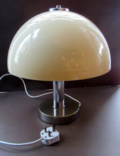 Load image into Gallery viewer, 1970s Vintage Italian Prova Table Lamp with Cream Plastic Mushroom Shade
