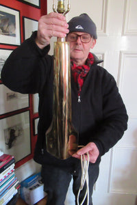 FABULOUS Substantial Vintage Late 1960s / Early 1970s Skyscraper Gold-Tone Metal Table Lamp
