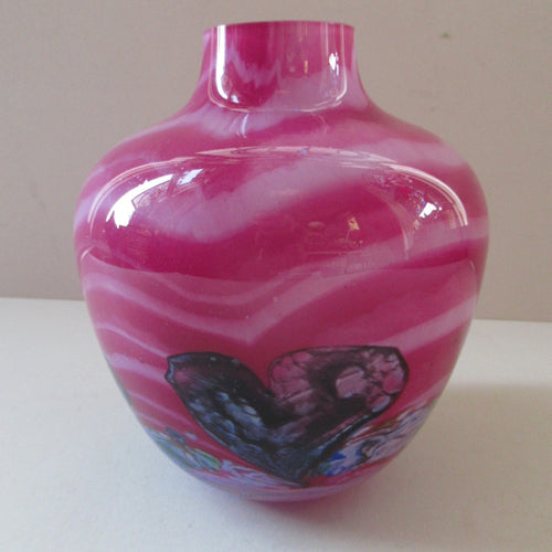 Pink Caithness Cadenza Hearts Glass Vase. Colin Terris Design 1980s