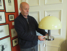 Load image into Gallery viewer, 1970s Vintage Italian Prova Table Lamp with Cream Plastic Mushroom Shade
