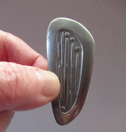 Vintage 1970s Scottish CEARD Pewter Brooch. Entitled RAIN