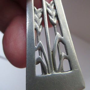 Vintage 1970s Scottish CEARD Pewter Pendant & Long Chain. Entitled GRASSES