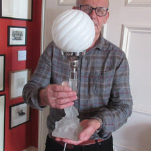 Load image into Gallery viewer, 1930s Walther &amp; Sohne German Art Deco Frosted Glass Nude Table Lamp
