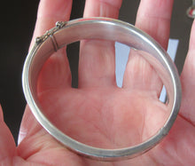 Load image into Gallery viewer, 1960s SOLID SILVER Hinged Silver Cuff Bracelet or Bangle

