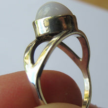 Load image into Gallery viewer, Vintage Scottish Silver Ring with Moonstone.  Size K
