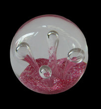 Load image into Gallery viewer, SCOTTISH PAPERWEIGHT: Vintage Caithness Paperweight: MOONFLOWER by Colin Terris. Pink Version
