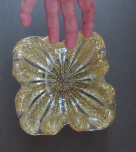 Large 1950s Barovier & Toso MURANO 'Cordonato d'Oro' gold leaf glass bowl