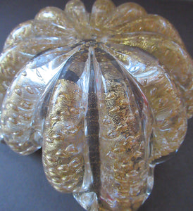 Large 1950s Barovier & Toso MURANO 'Cordonato d'Oro' gold leaf glass bowl