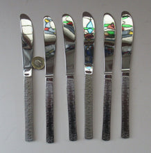 Load image into Gallery viewer, Viners Shorter Table knives Gerald Benny 1960s Stainless Steel Studio

