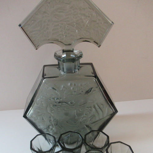 1930s Czechoslovakian  Schlevogt Bacchus Decanter  & Shot Glasses