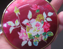Load image into Gallery viewer, 1950s Powder Compact Red Enamel Lid &amp; Roses Design
