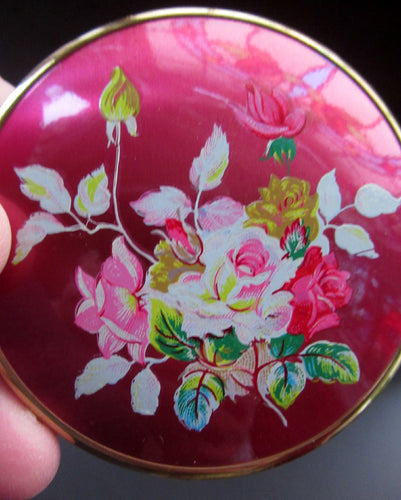 1950s Powder Compact Red Enamel Lid & Roses Design